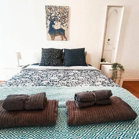 - Casanova Hostel Barcelona